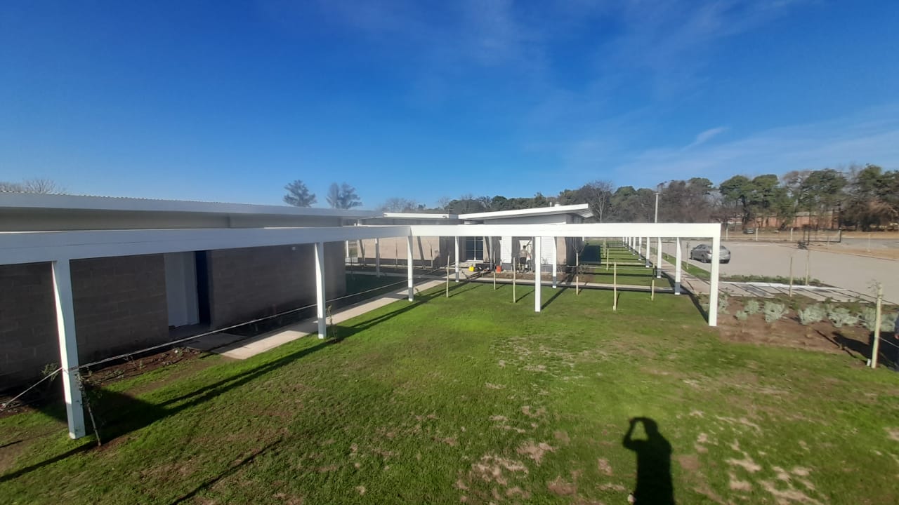 Pórtico de Acceso y Amenities La Arbolada tresA 4